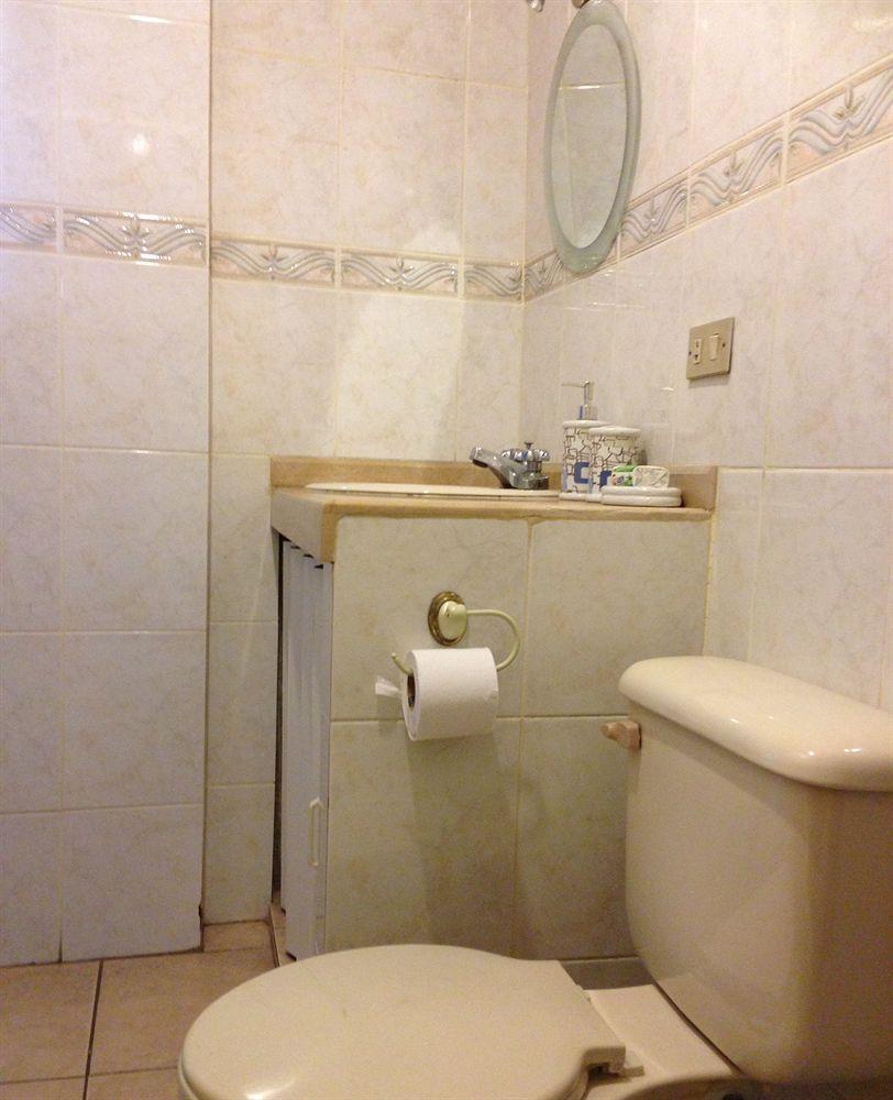 El Patio Suites II Гуаякиль Экстерьер фото