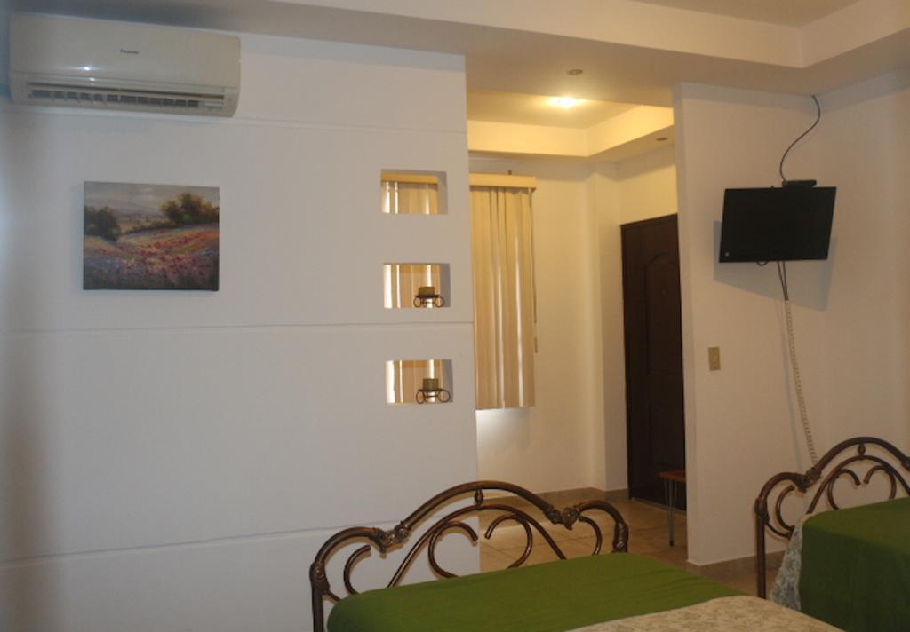 El Patio Suites II Гуаякиль Экстерьер фото