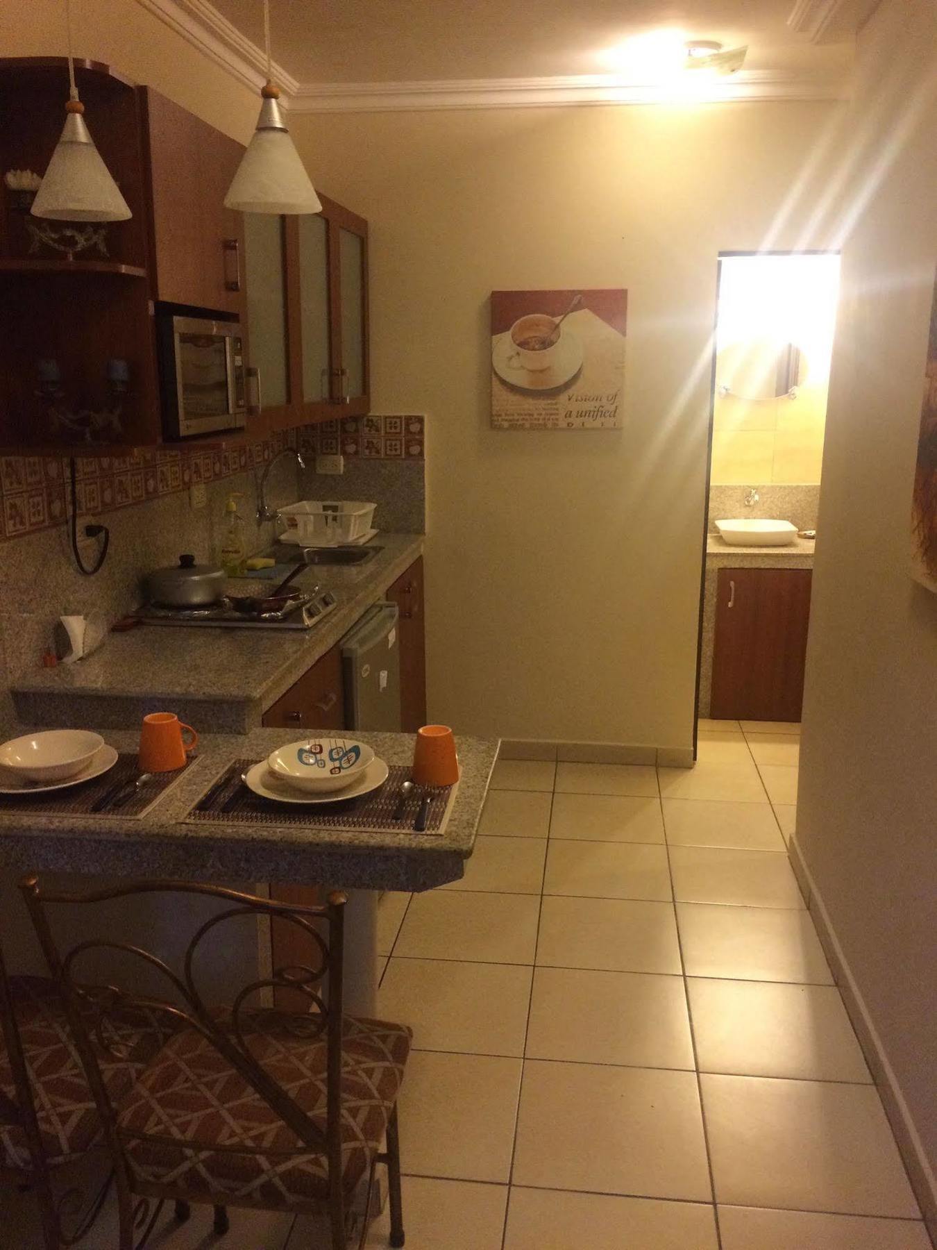 El Patio Suites II Гуаякиль Экстерьер фото